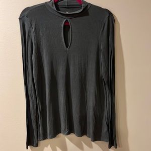 Women’s long-sleeved gray t-shirt by American Eagle size Medium